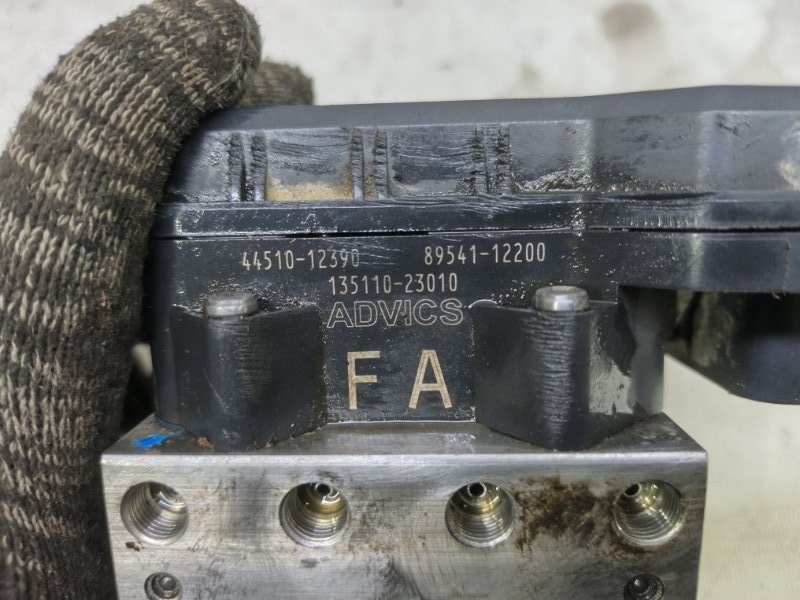 Блок ABS Toyota Corolla 2008 E150