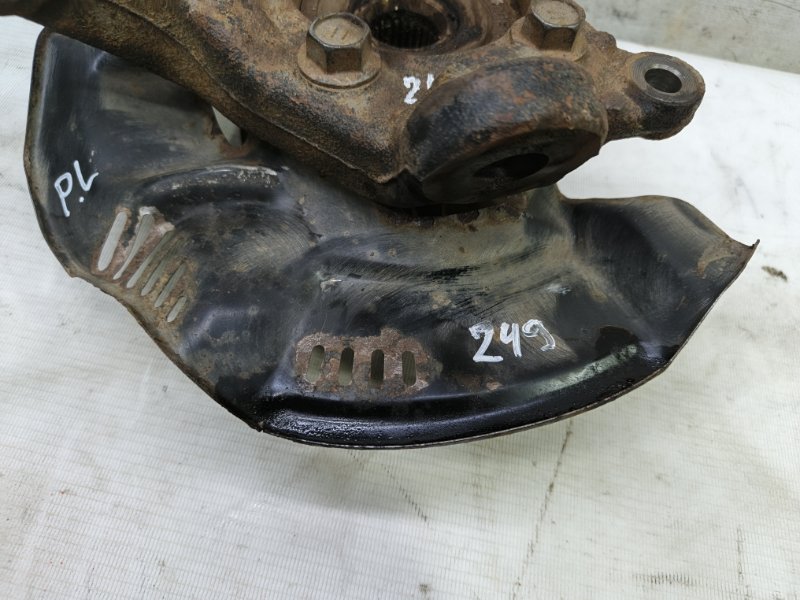 Кулак поворотный Toyota Corolla 2008 E150