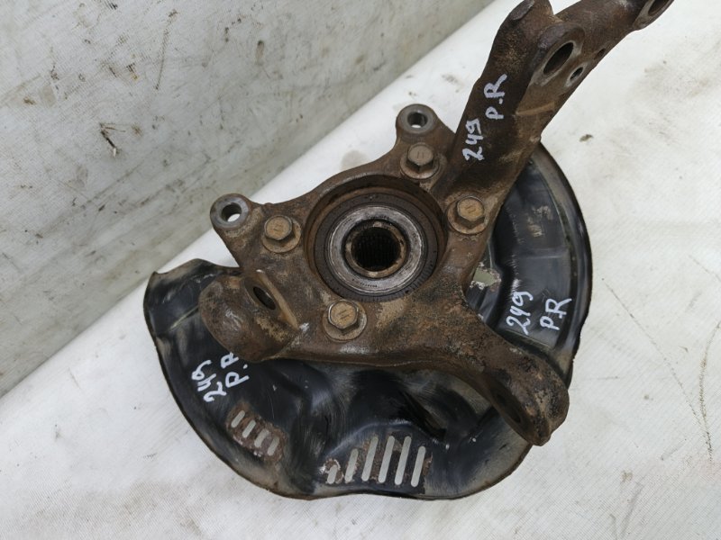 Кулак поворотный Toyota Corolla 2008 E150