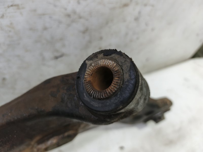 Рычаг Toyota Corolla 2008 E150