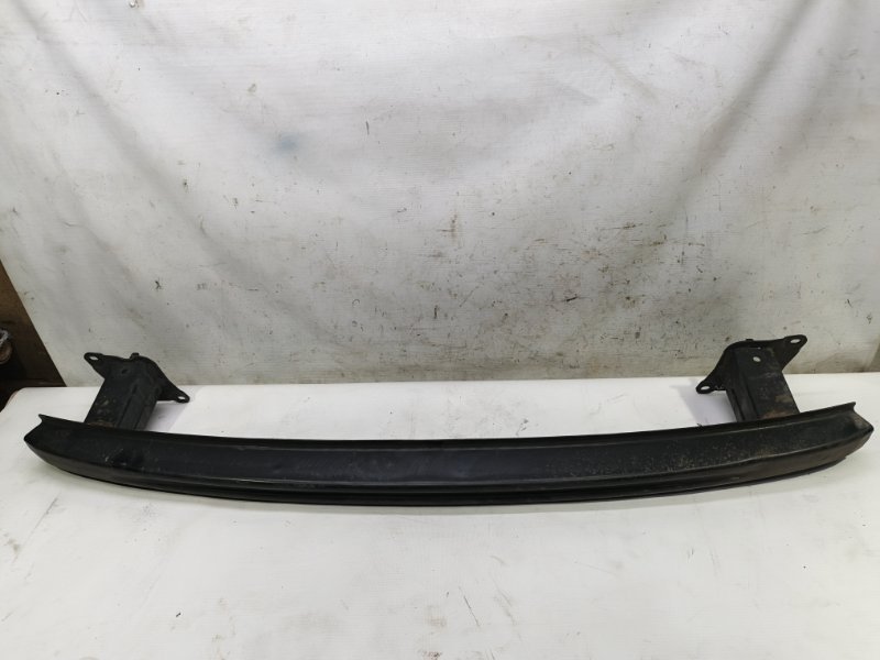 Усилитель бампера Volkswagen Jetta 2008