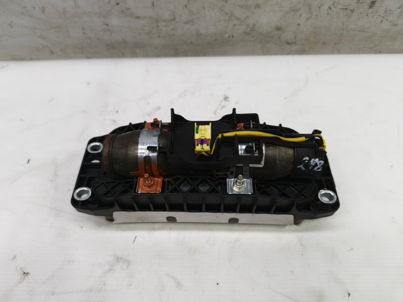 Подушка безопасности в торпедо Volkswagen Jetta 2008