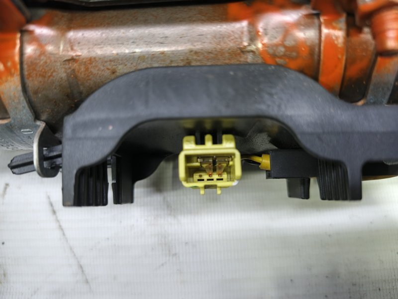 Подушка безопасности в торпедо Volkswagen Jetta 2008