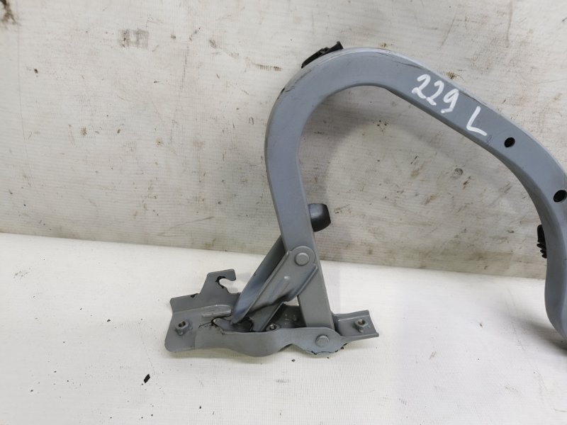 Петля багажника Hyundai Solaris 2014 RB