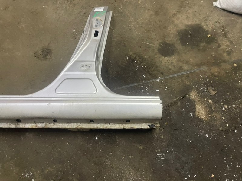 Порог Toyota Corolla 2008 E150