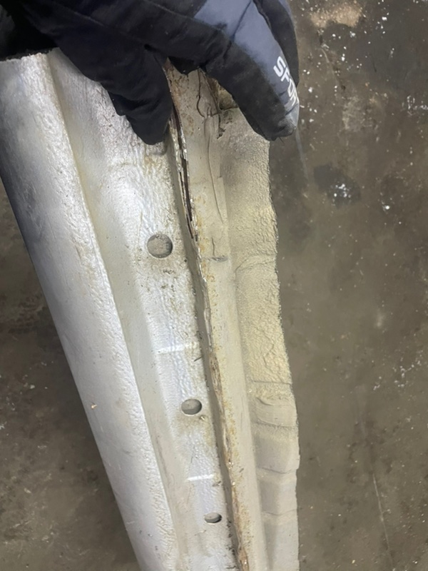 Порог Toyota Corolla 2008 E150