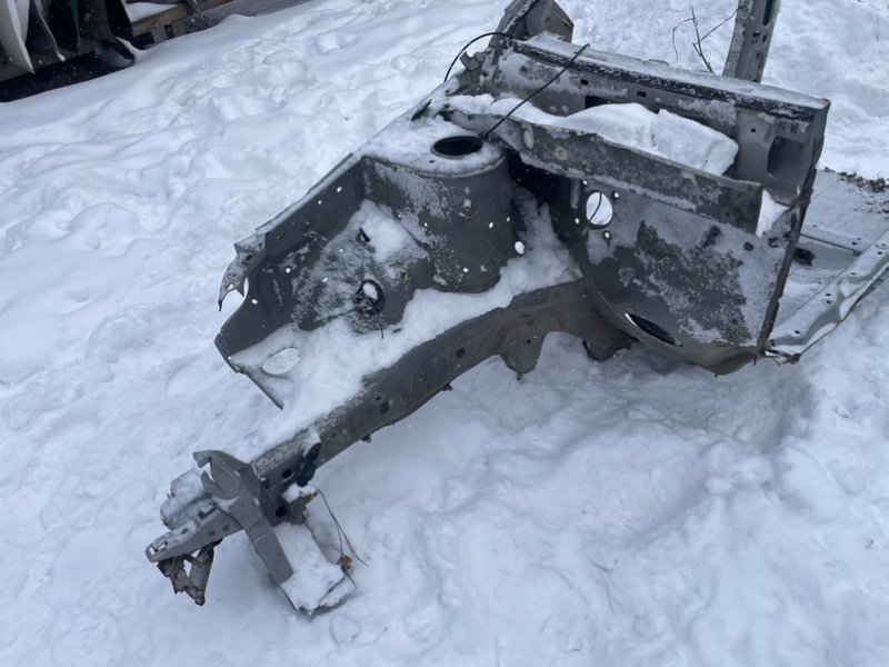 Лонжерон Toyota Corolla Fielder 2001