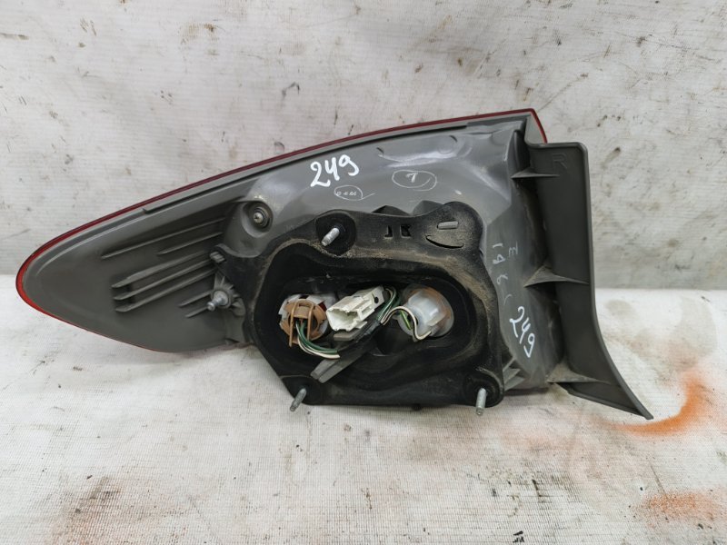 Фонарь Toyota Corolla 2008 E150