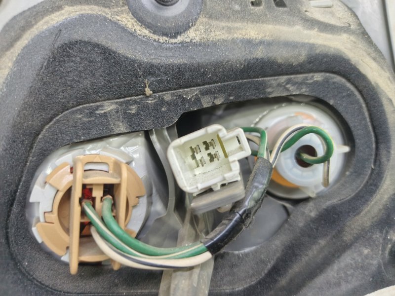 Фонарь Toyota Corolla 2008 E150