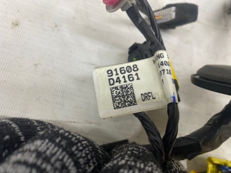 Проводка двери Kia Optima 2019 JF