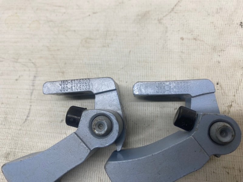 Петля двери Omoda C5 2023