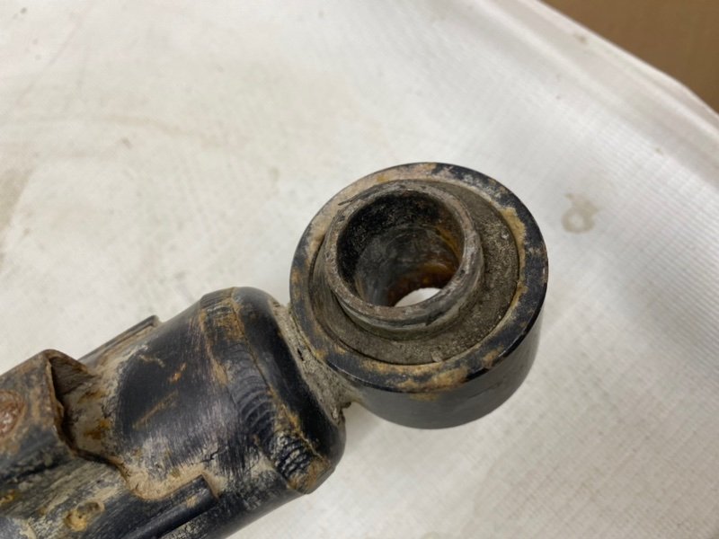 Амортизатор Hyundai Grandeur 1999