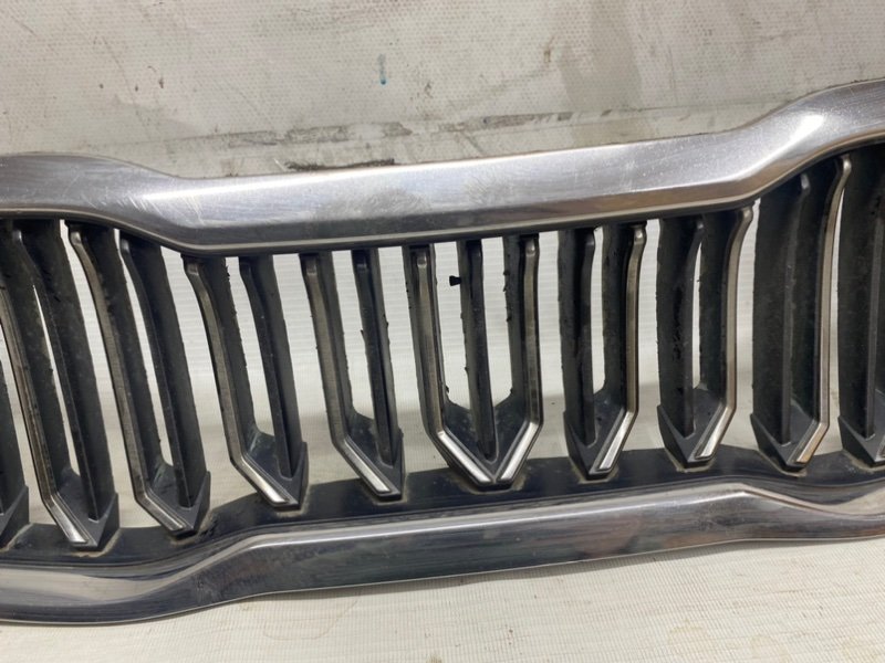 Решетка радиатора Kia Optima 2019 JF