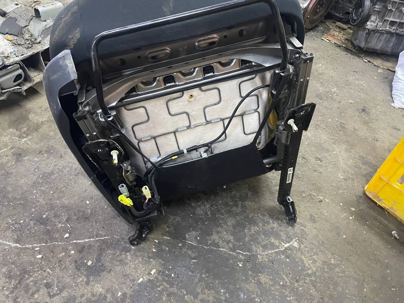 Сиденье Toyota Corolla 2008 E150