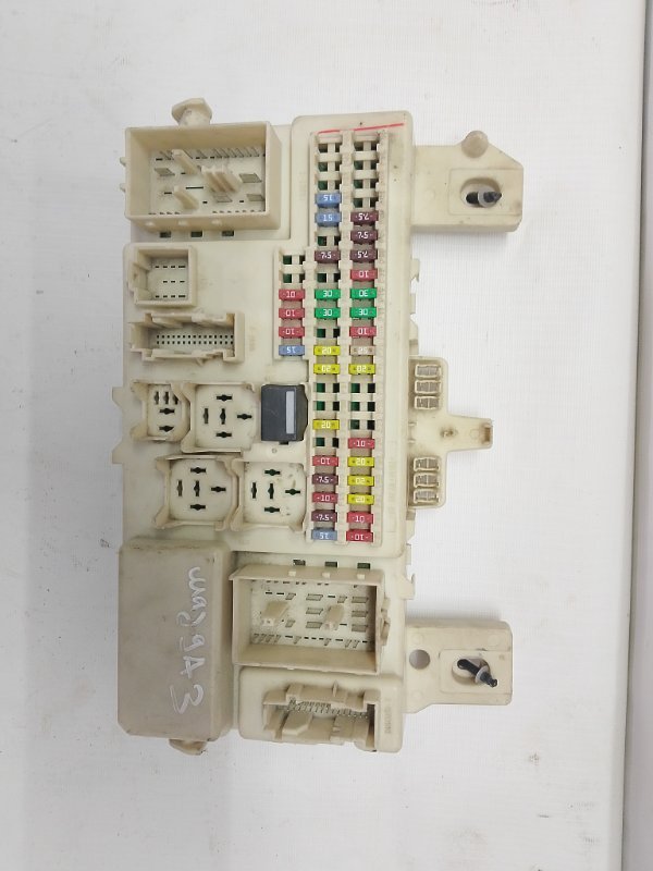 Блок предохранителей салона Mazda 3MPS 2007 BK