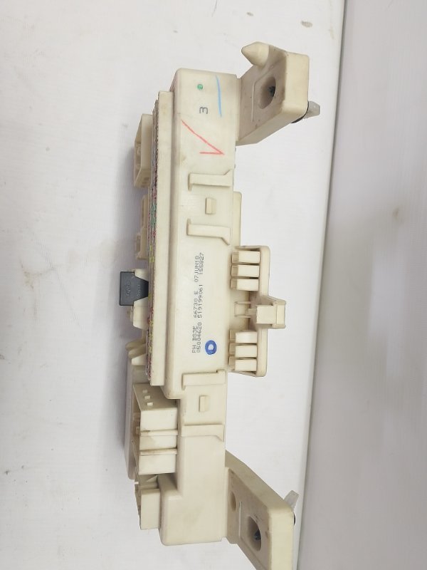 Блок предохранителей салона Mazda 3MPS 2007 BK