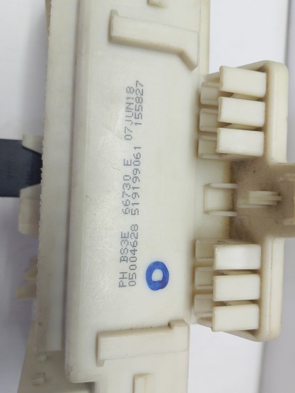 Блок предохранителей салона Mazda 3MPS 2007 BK