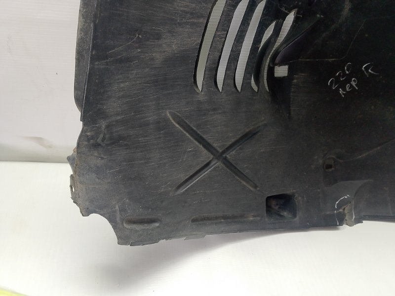 Подкрылок Mercedes-Benz S-klasse 2000 W220