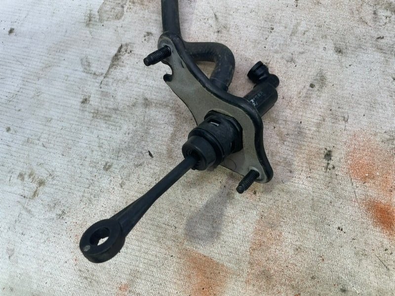 Главный цилиндр сцепления Hyundai Solaris 2014 RB