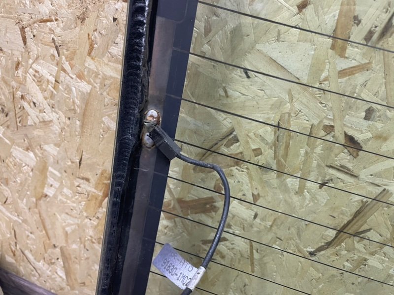 Стекло заднее Kia Cerato 2010 TD