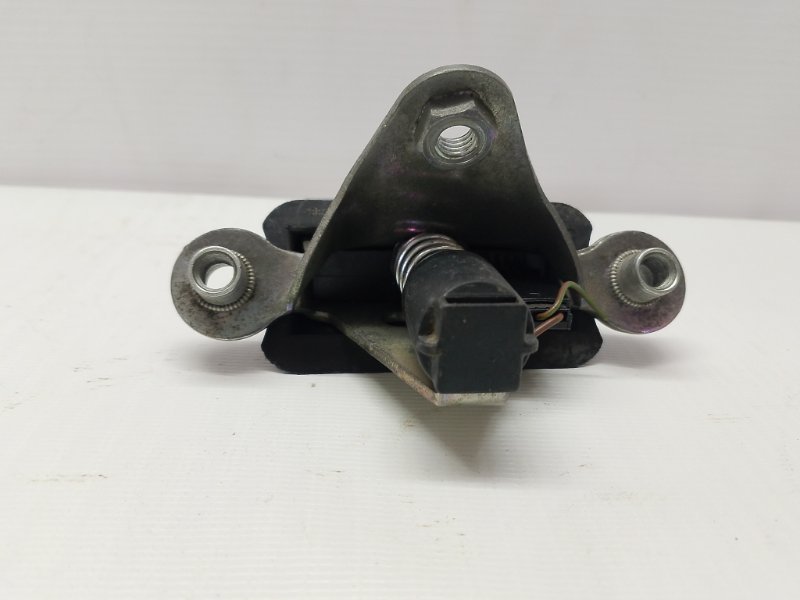 Замок крышки багажника SKODA Octavia 2011 a5