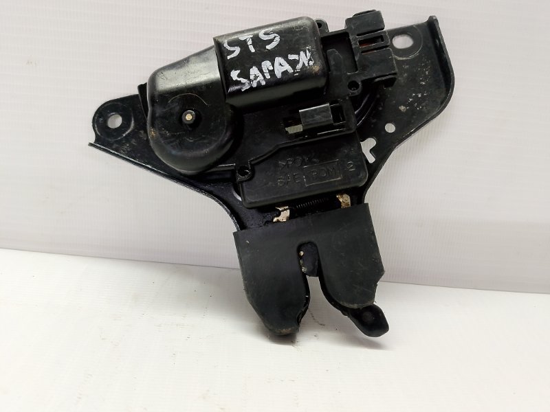 Замок крышки багажника Cadillac STS 2007