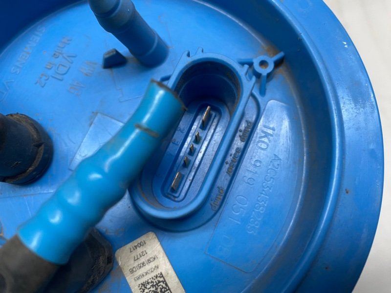 Бензонасос Volkswagen Golf 2012 Mk6