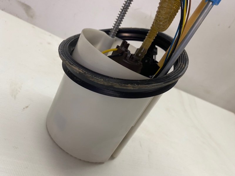 Бензонасос Volkswagen Golf 2012 Mk6