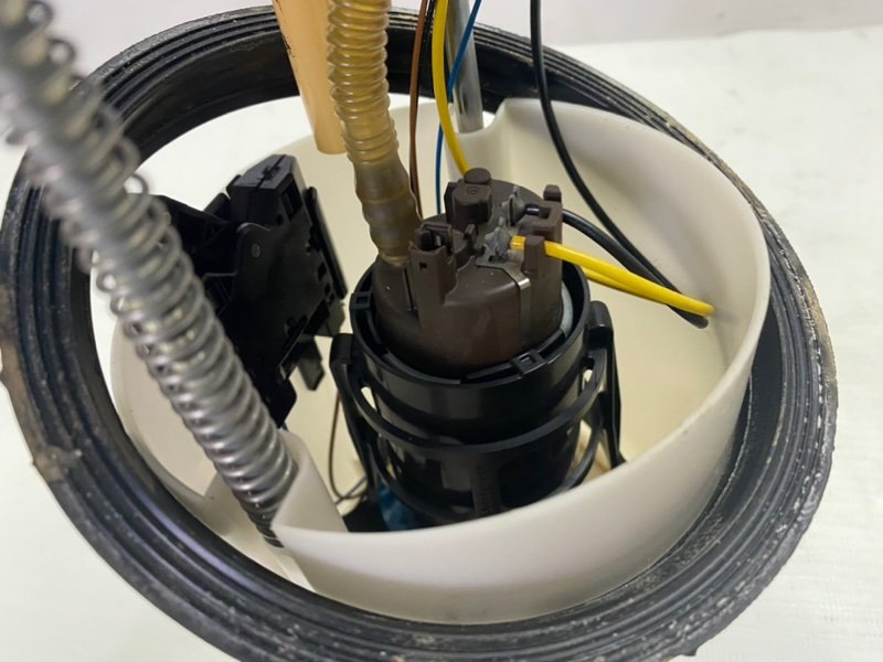 Бензонасос Volkswagen Golf 2012 Mk6