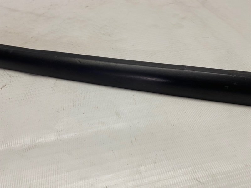 Молдинг лобового стекла Volkswagen Golf 2012 Mk6