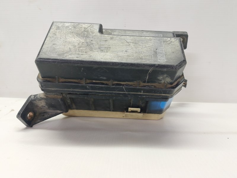 Блок предохранителей Toyota Corolla Spacio