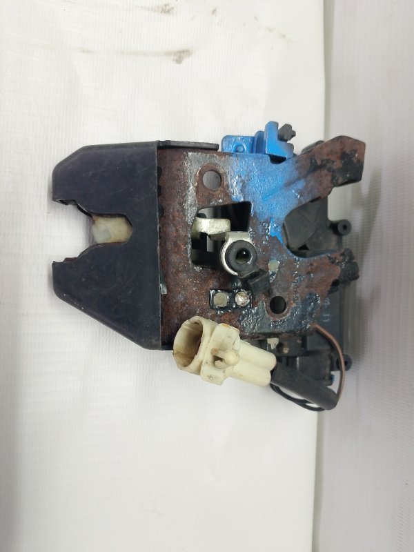 Замок багажника Geely Emgrand EC7