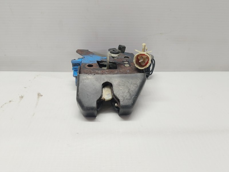 Замок багажника Geely Emgrand EC7