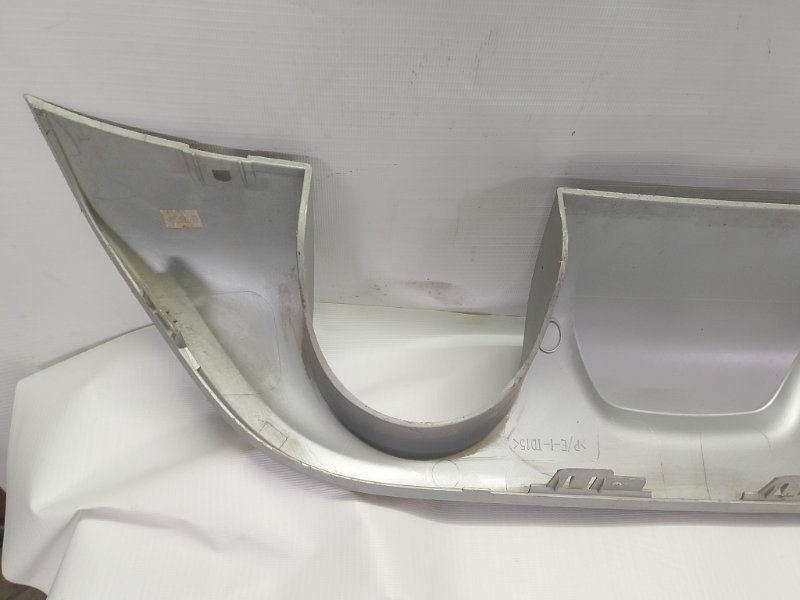 Накладка бампера Renault Kaptur 2016 H5_