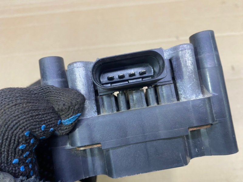 Катушка зажигания Volkswagen Golf 2012 Mk6