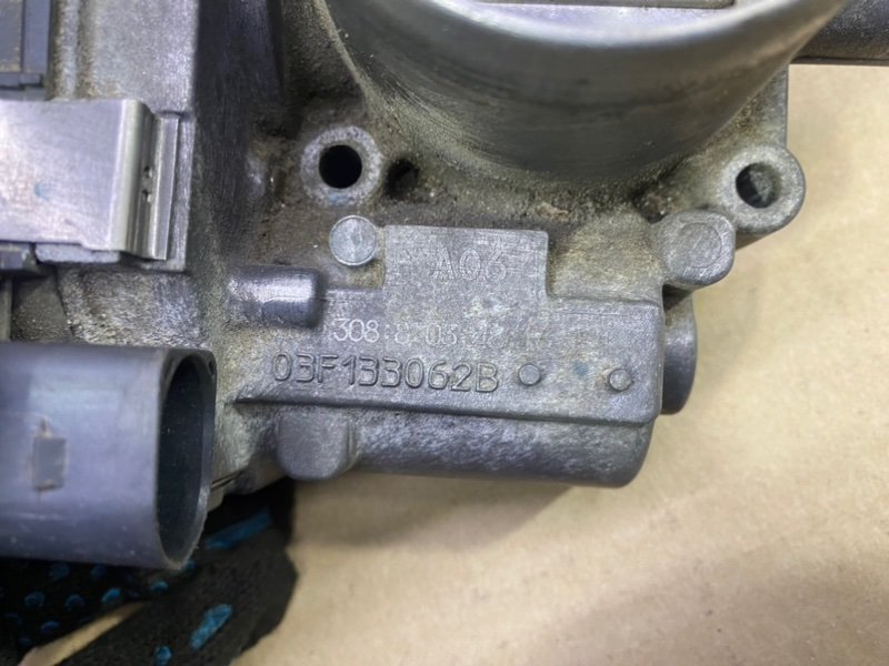 Дроссельная заслонка Volkswagen Golf 2012 Mk6