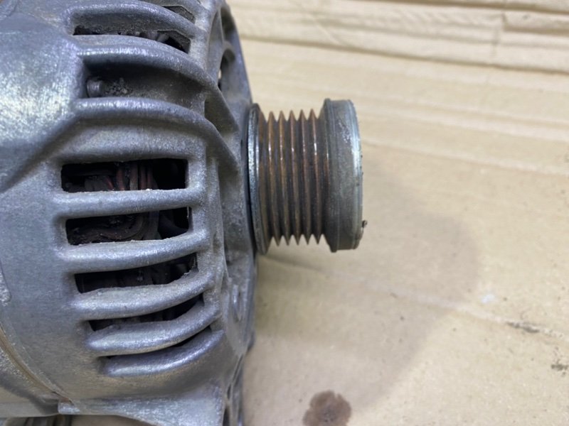 Генератор Volkswagen Golf 2012 Mk6