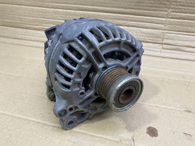 Генератор Volkswagen Golf 2012 Mk6