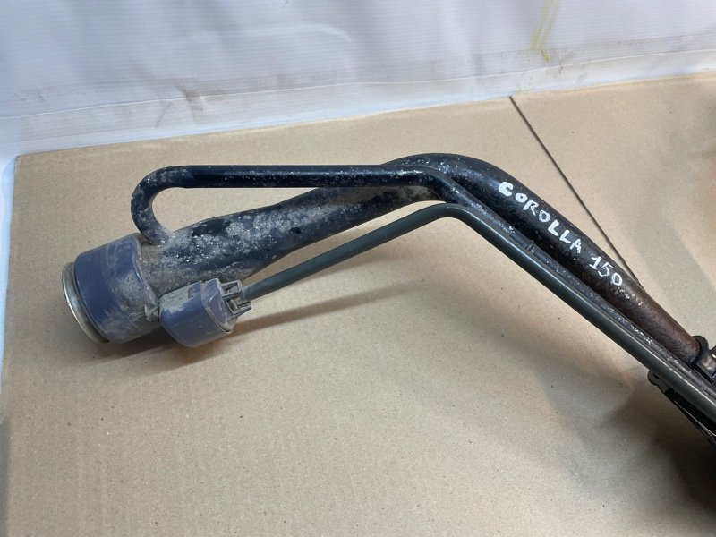 Горловина топливного бака Toyota Corolla 2008 E150