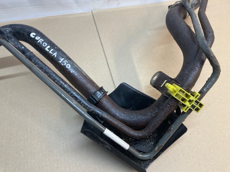 Горловина топливного бака Toyota Corolla 2008 E150