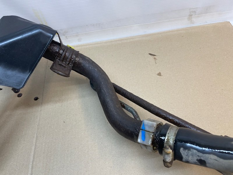 Горловина топливного бака Toyota Corolla 2008 E150