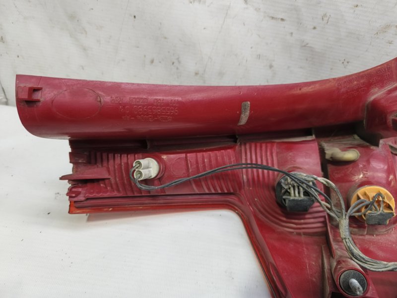 Фонарь Citroen C4 2008