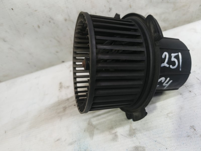 Моторчик печки Citroen C4 2008