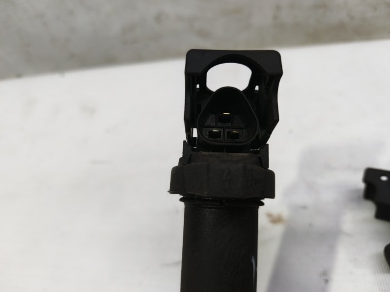 Катушка зажигания Citroen C4 2008