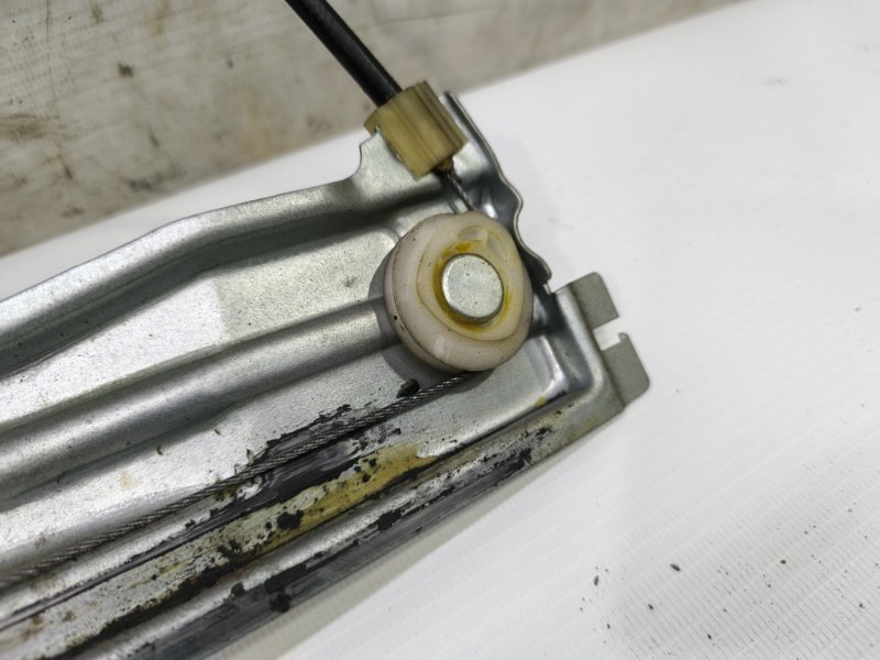 Стеклоподъемник Citroen C4 2008