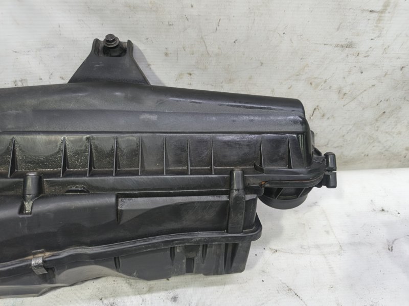 Корпус воздушного фильтра Citroen C4 2008