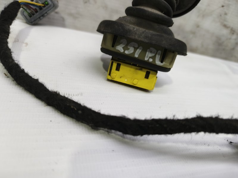 Проводка (коса) дверная Citroen C4 2008