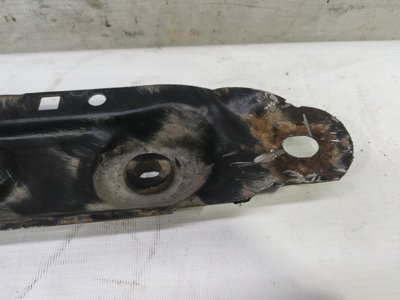 Балка под радиатор Citroen C4 2008