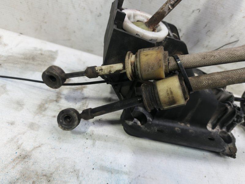 Трос кпп Citroen C4 2008