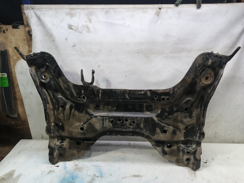 Балка Citroen C4 2008